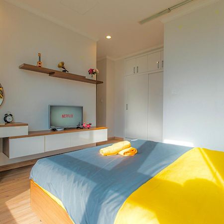 Central Apartments - Vinhomes Central Park, Landmark 81 Area & Ice Skating Rink 호치민 외부 사진
